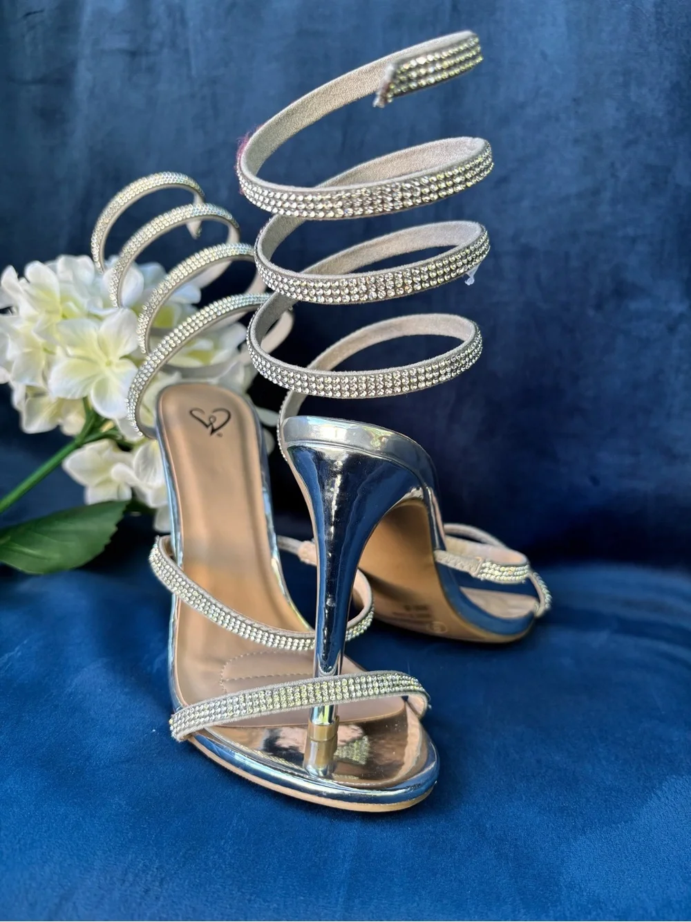 Windsor Silver Spiral Rhinestone Strap Stiletto Sandals Size 8